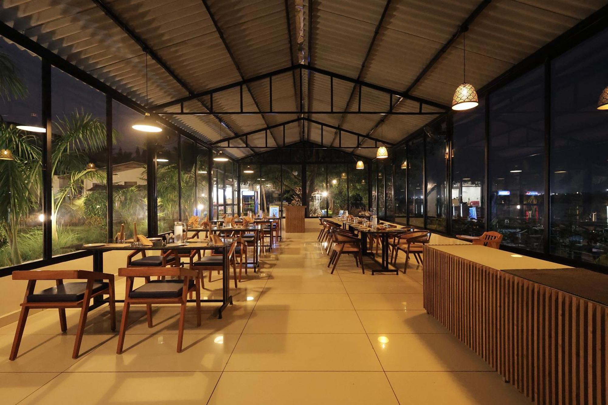 Riverview Tent Resort Kevadia ภายนอก รูปภาพ