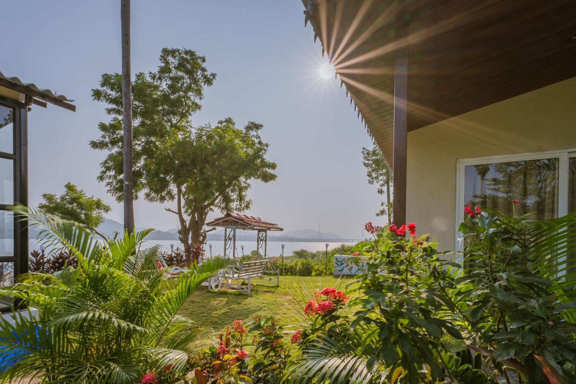 Riverview Tent Resort Kevadia ภายนอก รูปภาพ